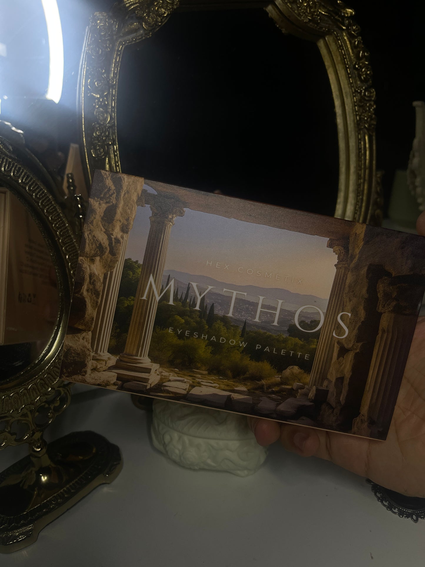 Mythos Eyeshadow Palette