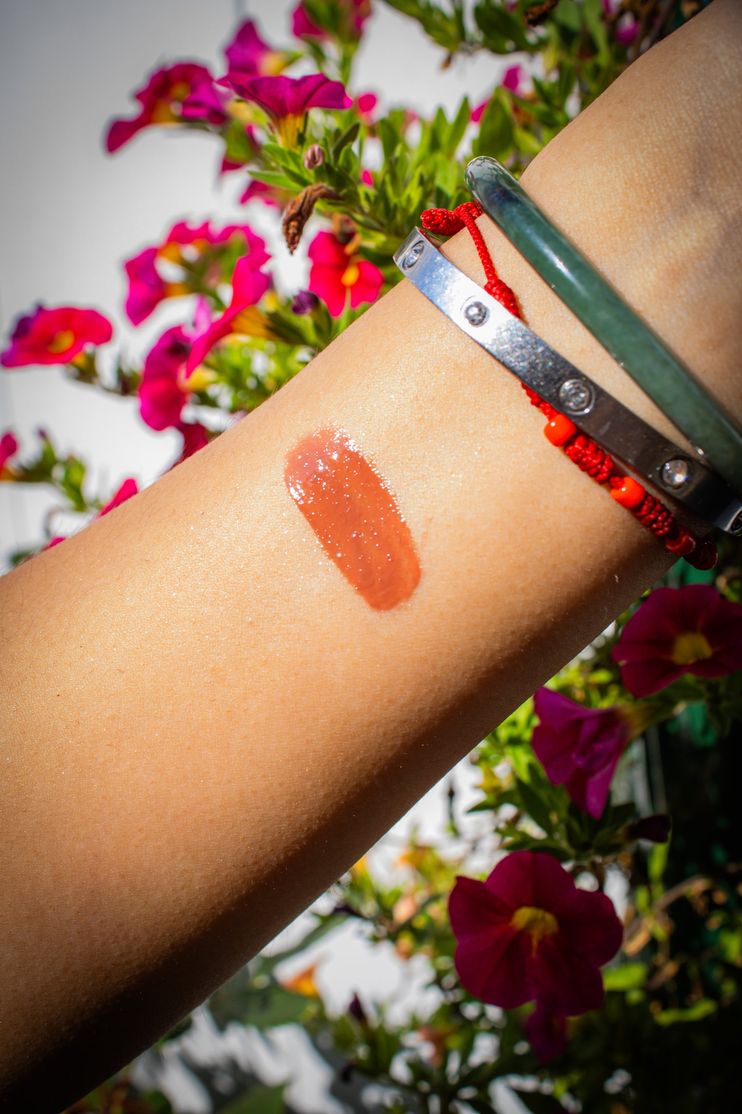Hekate Gloss