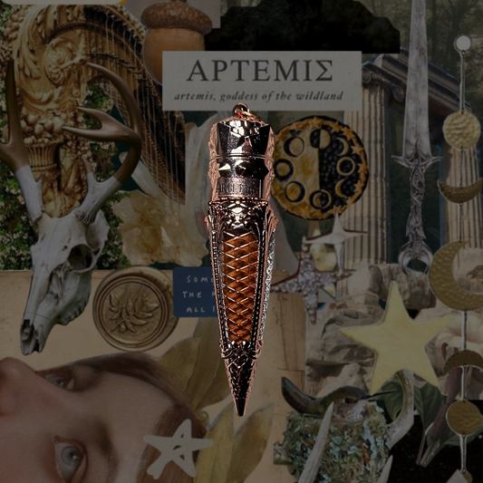 Artemis Gloss